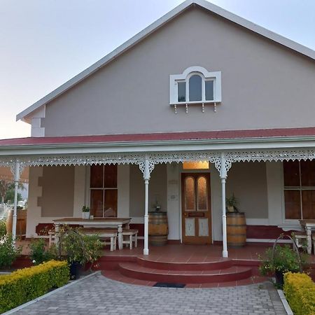 Monte Rosa Guesthouse Росонвилл Экстерьер фото